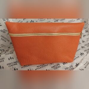 Portland Leather (PLG) XL Make-Up Bag Cape Coral